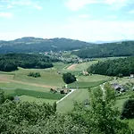 Weingartenhotel Harkamp Suedsteiermark ホテル 3*