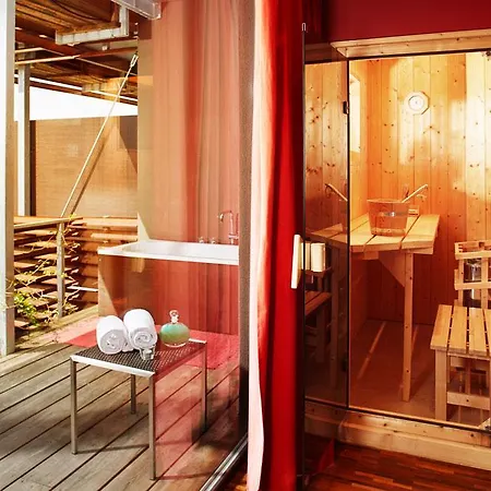 فندق Weingartenhotel Harkamp Suedsteiermark 3*