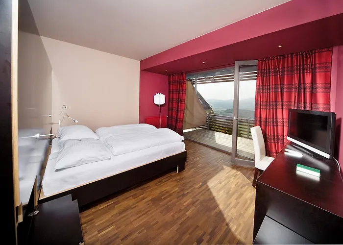 فندق Weingartenhotel Harkamp Suedsteiermark 3*