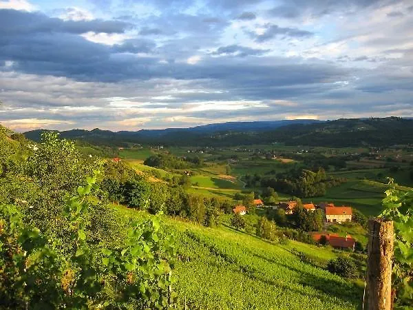 فندق Weingartenhotel Harkamp Suedsteiermark
