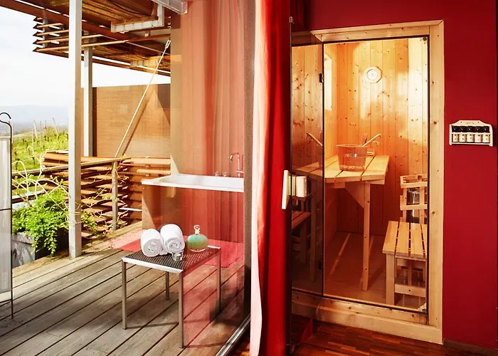 فندق Weingartenhotel Harkamp Suedsteiermark 3*