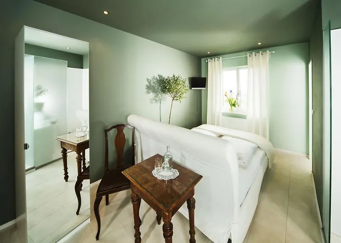 فندق Weingartenhotel Harkamp Suedsteiermark 3*